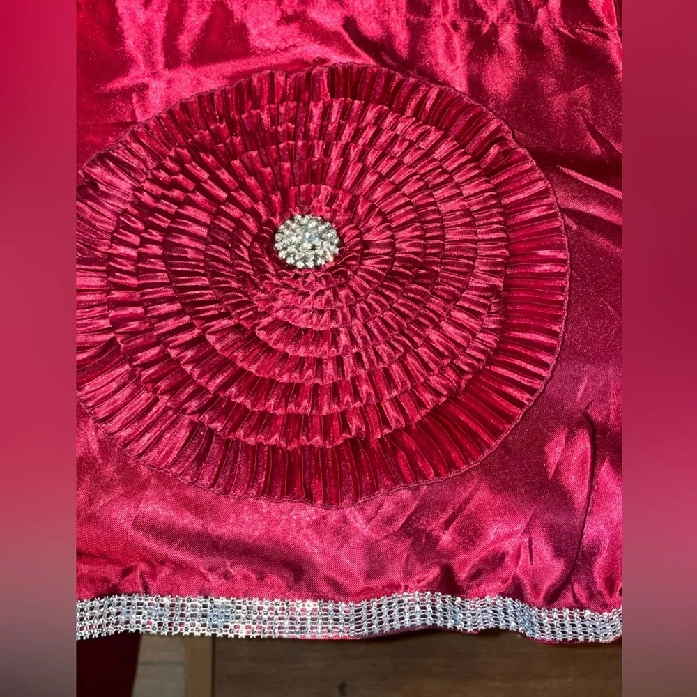 Satin flower & Rhinestones Comforter Set